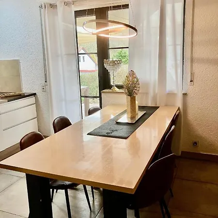 Ue Villa 公寓 *